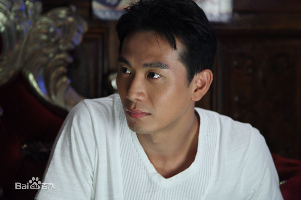 最新戚玉武壁纸