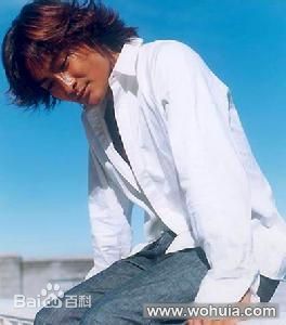 景岗山帅照生活照