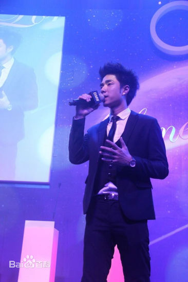 袁成杰(Jerry)出席节目前后照片