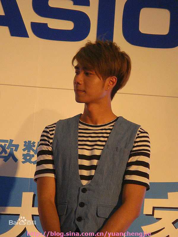 袁成杰(Jerry)2009年CASIO龙之梦宣传活动壁纸壁纸