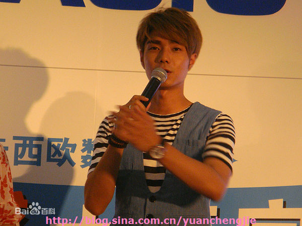 袁成杰(Jerry)2009年CASIO龙之梦宣传活动壁纸壁纸