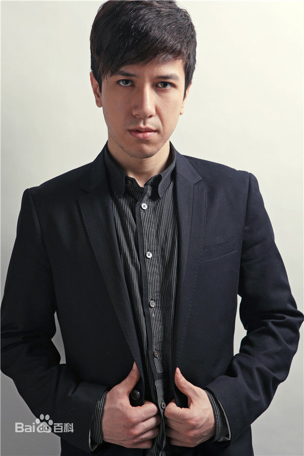 努尔艾力·阿不利孜新东方艾力老师壁纸壁纸