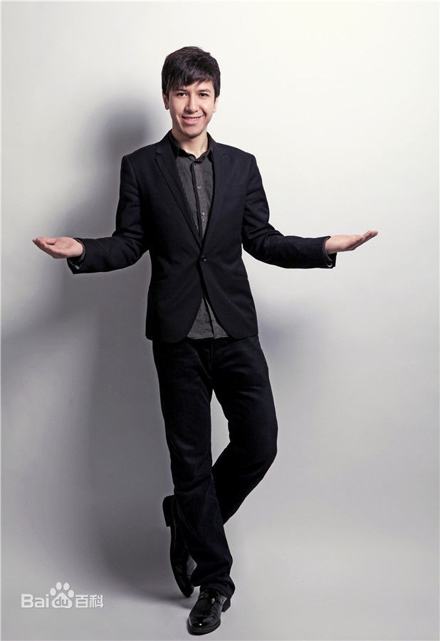 努尔艾力·阿不利孜新东方艾力老师壁纸壁纸