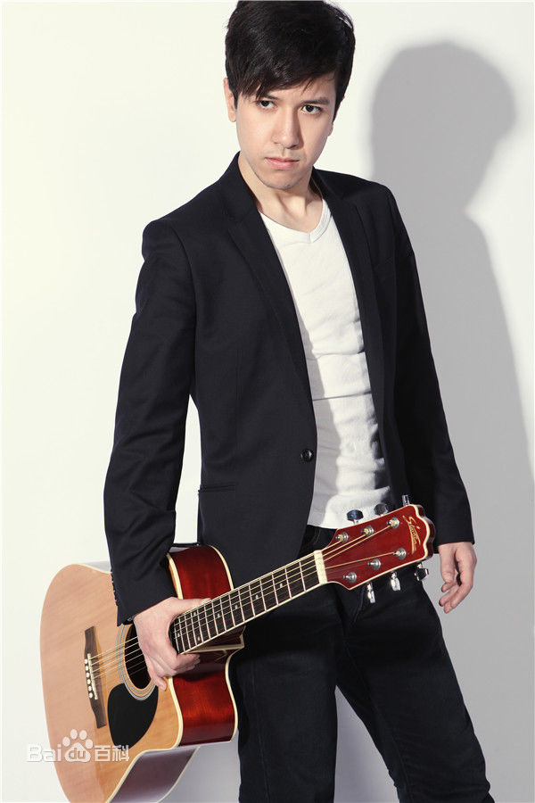 努尔艾力·阿不利孜新东方艾力老师壁纸壁纸