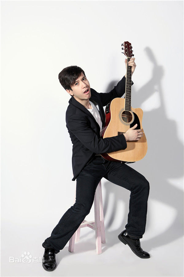 努尔艾力·阿不利孜新东方艾力老师壁纸壁纸