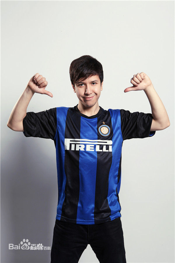 精选努尔艾力·阿不利孜