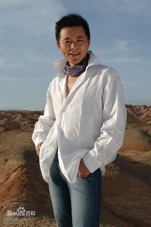 王宏伟(Wang Hongwei)西部新歌王图片图册