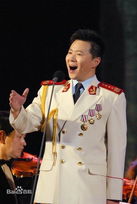 王宏伟(Wang Hongwei)演出照性感图片图集