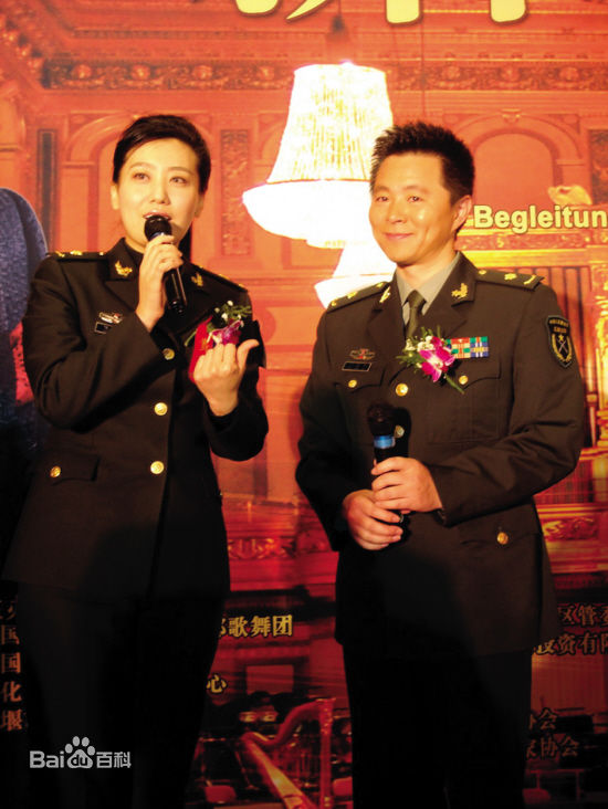 最新王宏伟(Wang Hongwei)性感图片