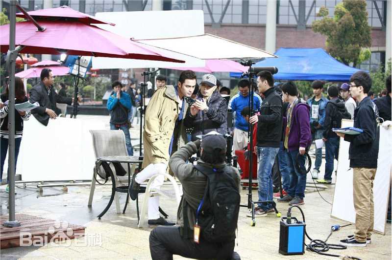 司小冬私房钱 工作照前后照片