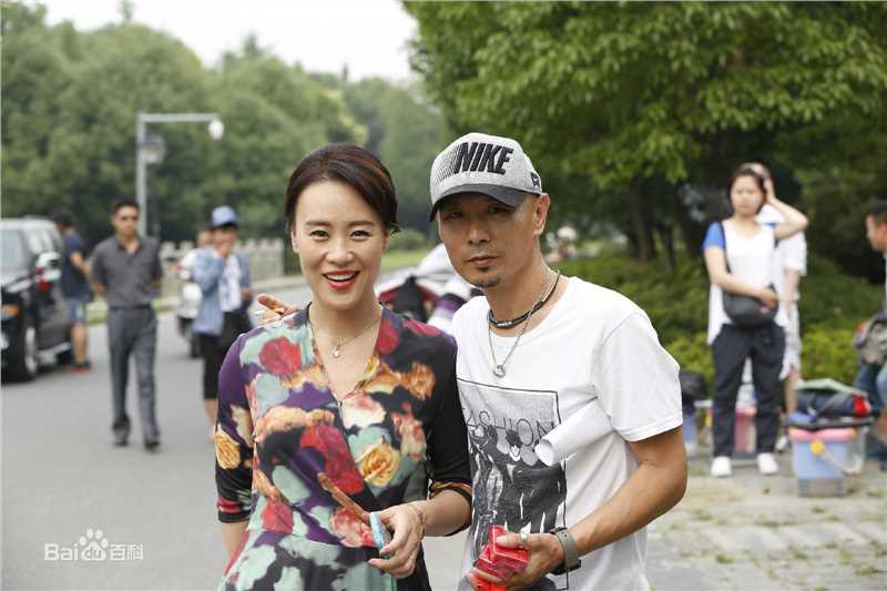 司小冬私房钱 工作照前后照片