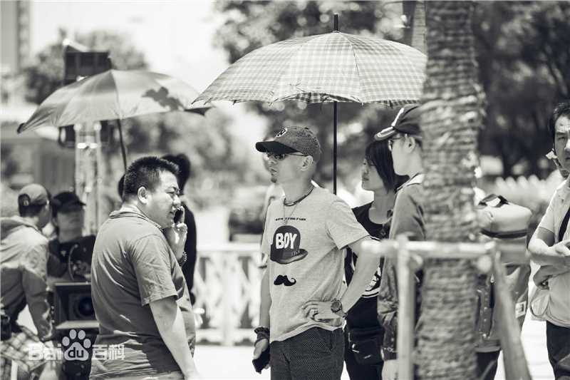 司小冬私房钱 工作照前后照片