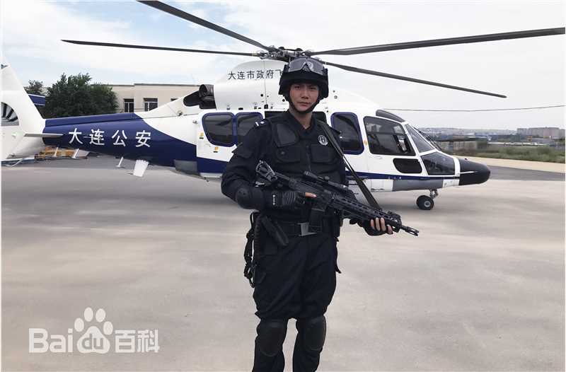 李浩轩反恐特战队壁纸壁纸