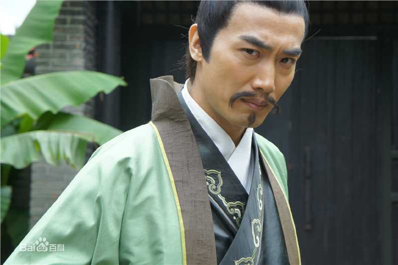 艾东(Dong AI)古装前后照片