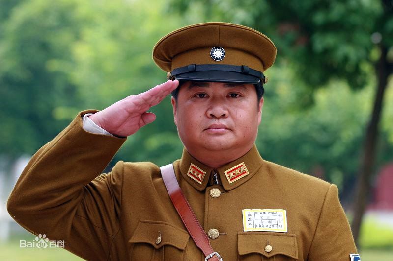 闾汉彪影视角色照生活照相册