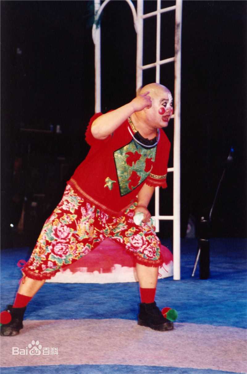 闾汉彪话剧作品前后照片