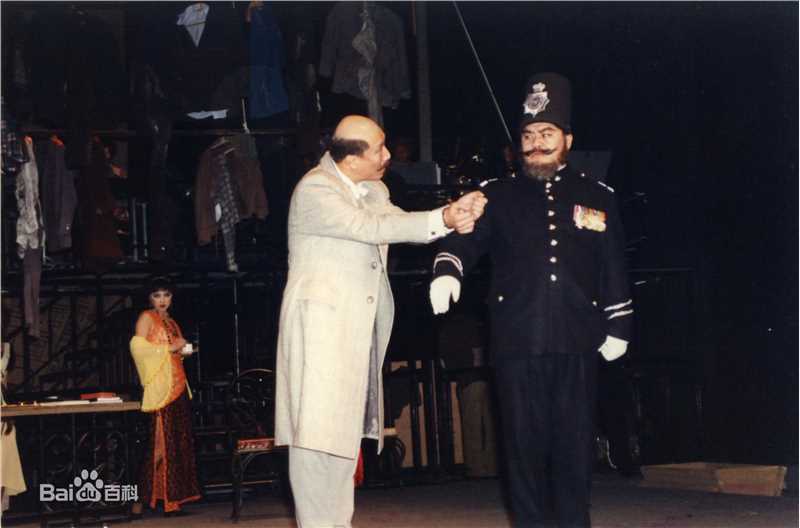 闾汉彪话剧作品前后照片