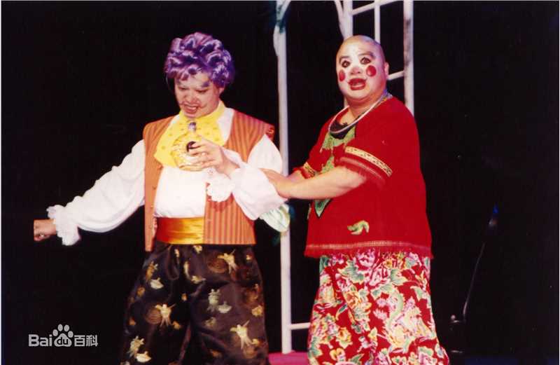 闾汉彪话剧作品前后照片