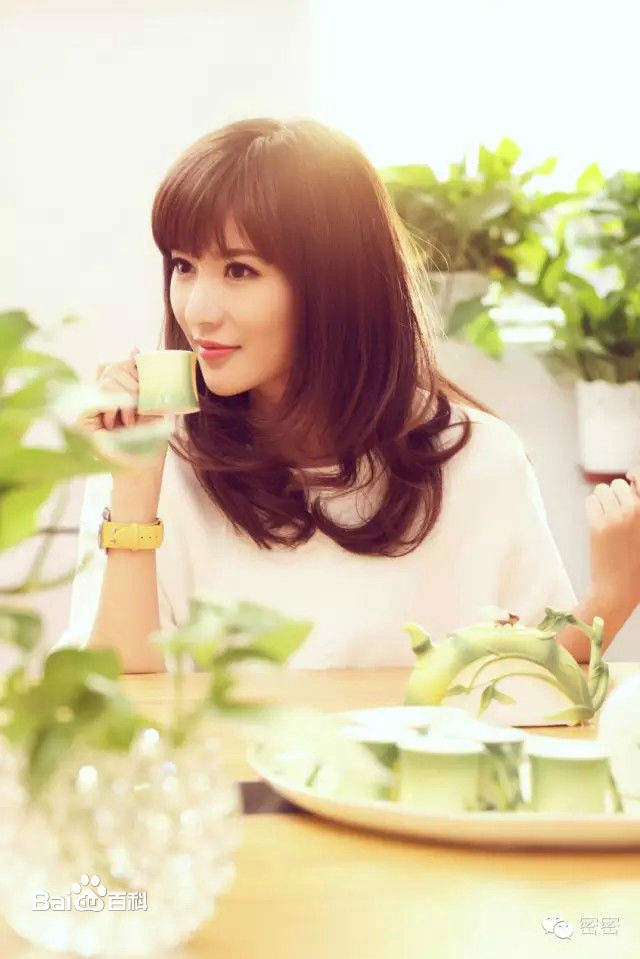 邬靖靖艺术照生活照相册