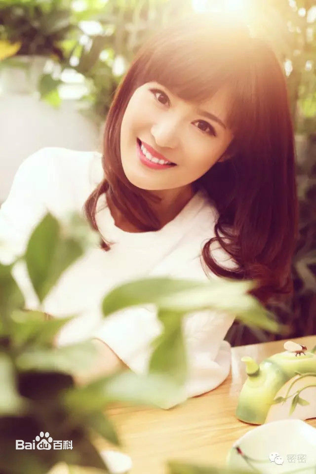 邬靖靖艺术照生活照相册