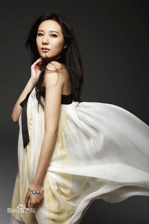 邬靖靖高清杂志图册