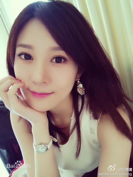 邬靖靖生活照壁纸壁纸