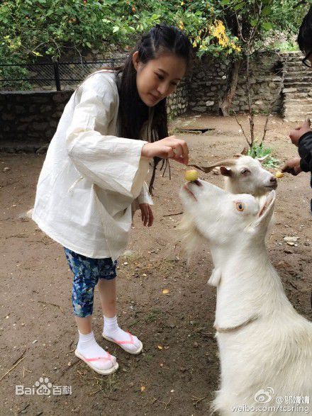 邬靖靖生活照壁纸壁纸