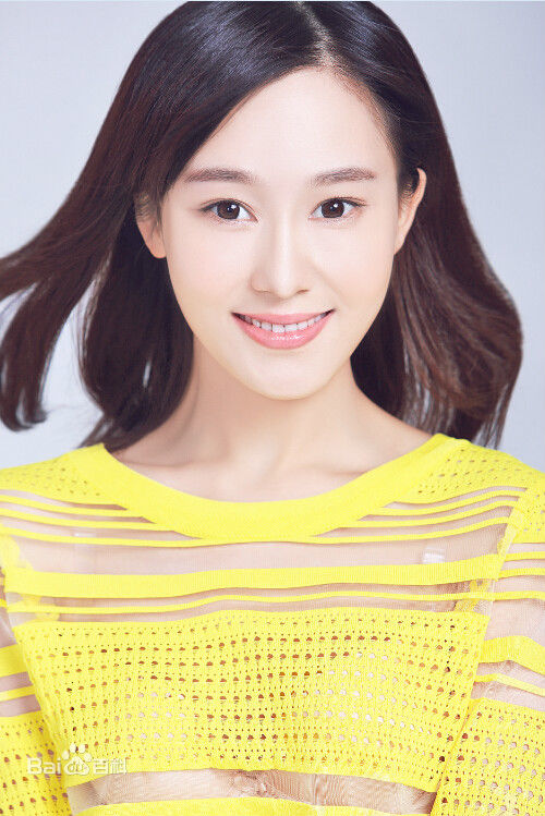 胡睿时尚大片素颜照壁纸