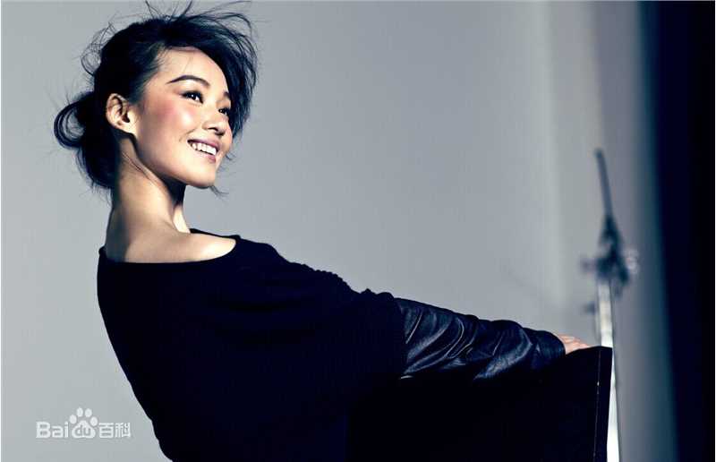 刘丛丹黑白诱惑素颜照相册