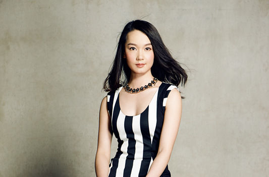 最新刘丛丹性感图片