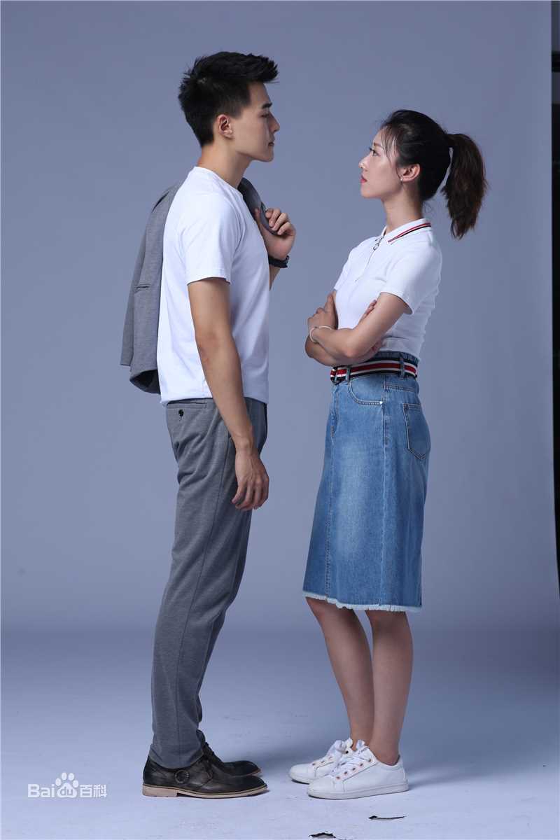 崔宝月宣传照性感图片图集