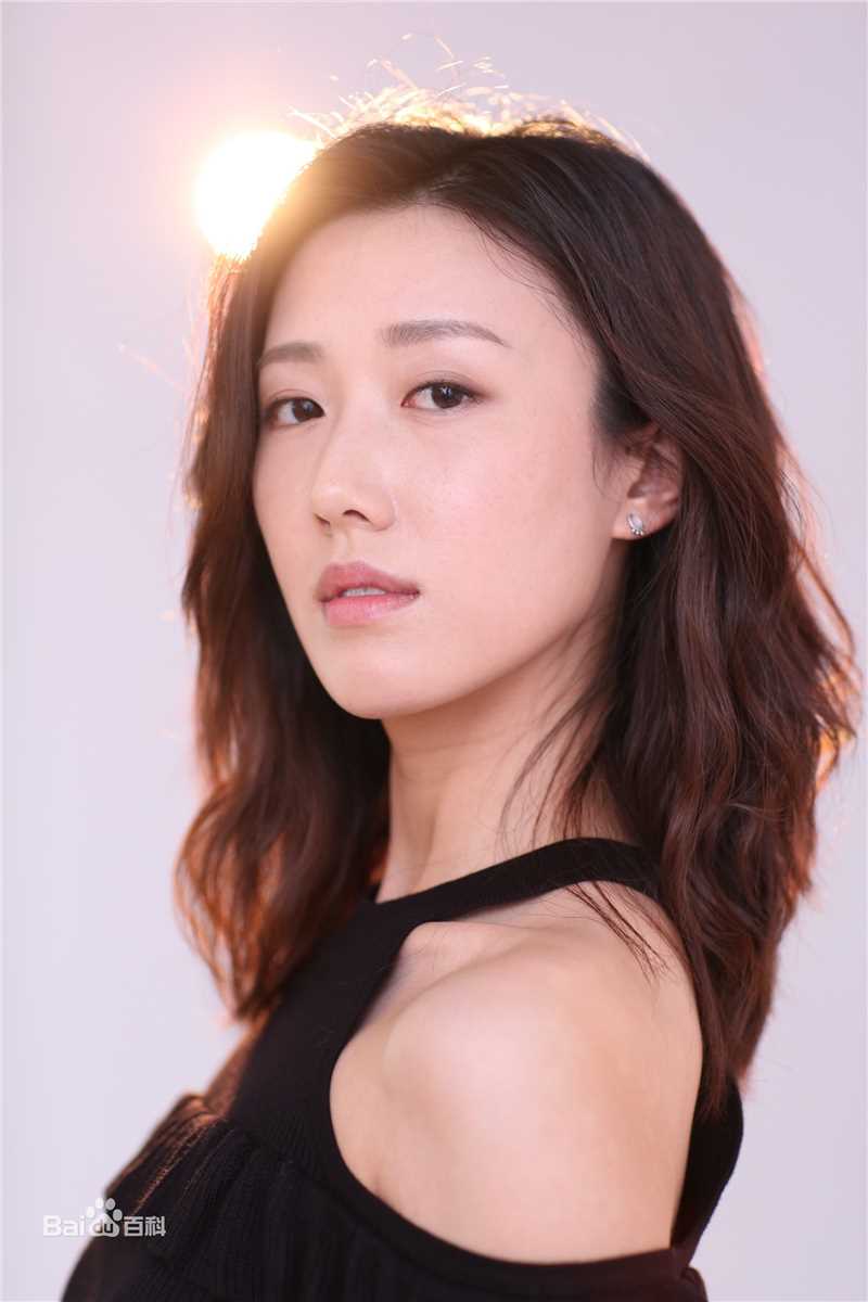 崔宝月宣传照性感图片图集