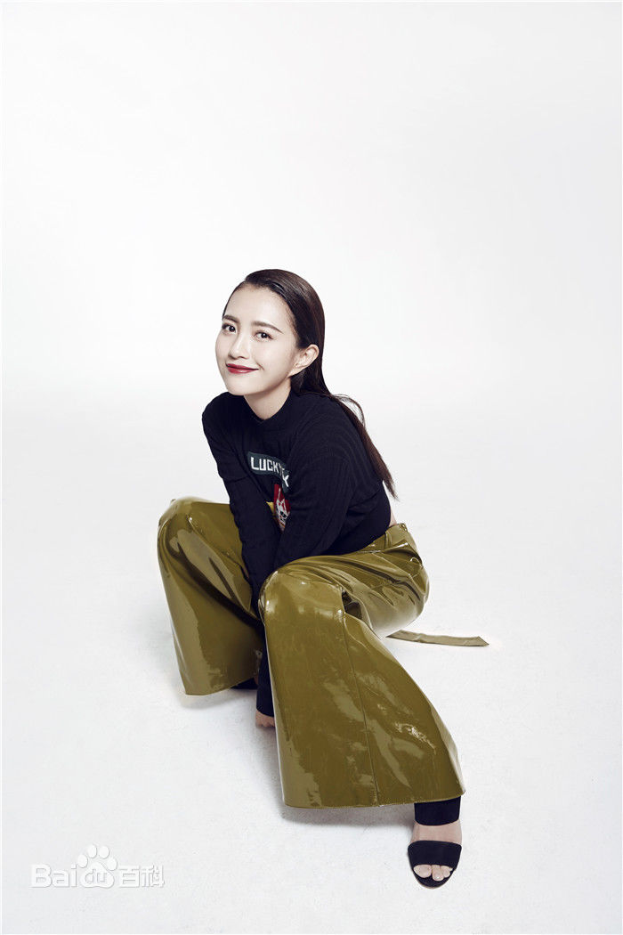 最优质包文婧素颜照