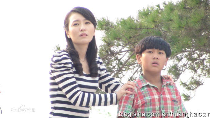 魏子涵《暗线》最新剧照