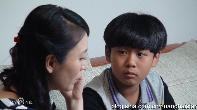 魏子涵《暗线》最新剧照