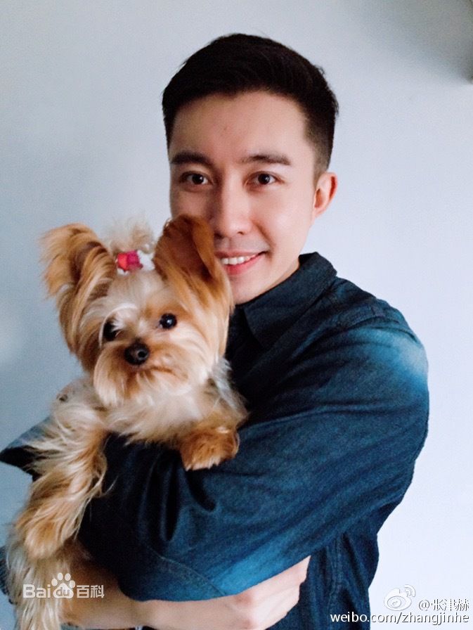 张津赫生活照素颜照壁纸