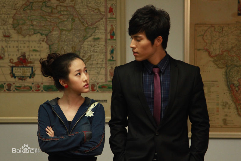 最新刘美含(Mikan Ryu)在《童话二分之一》京麒中的壁纸