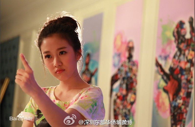 最新刘美含(Mikan Ryu)在《童话二分之一》京麒中的壁纸