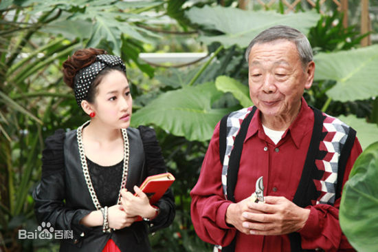 最新刘美含(Mikan Ryu)在《童话二分之一》京麒中的壁纸