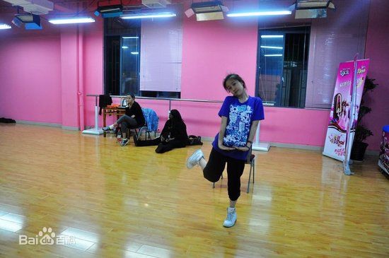 刘美含(Mikan Ryu)-舞动奇迹图片图册