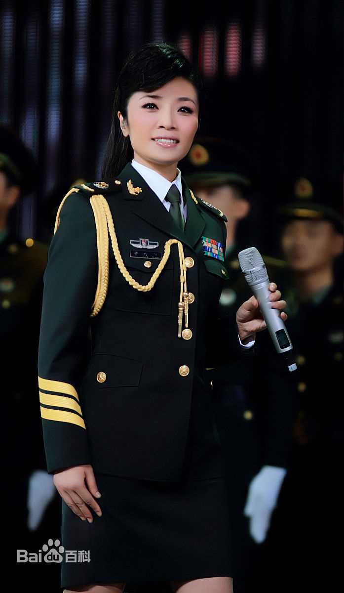 李丹阳(Li Dan Yang)2011丹心向阳音乐会素颜照壁纸