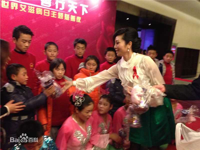 李丹阳(Li Dan Yang)演出照素颜照相册