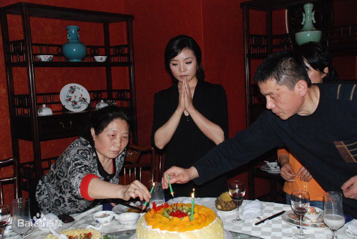 李丹阳(Li Dan Yang)生活照前后照片