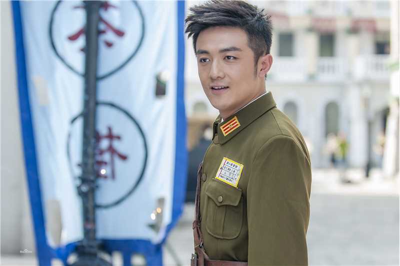 高清李泽锋在《亲爱的，热爱的》solo王浩中的图集