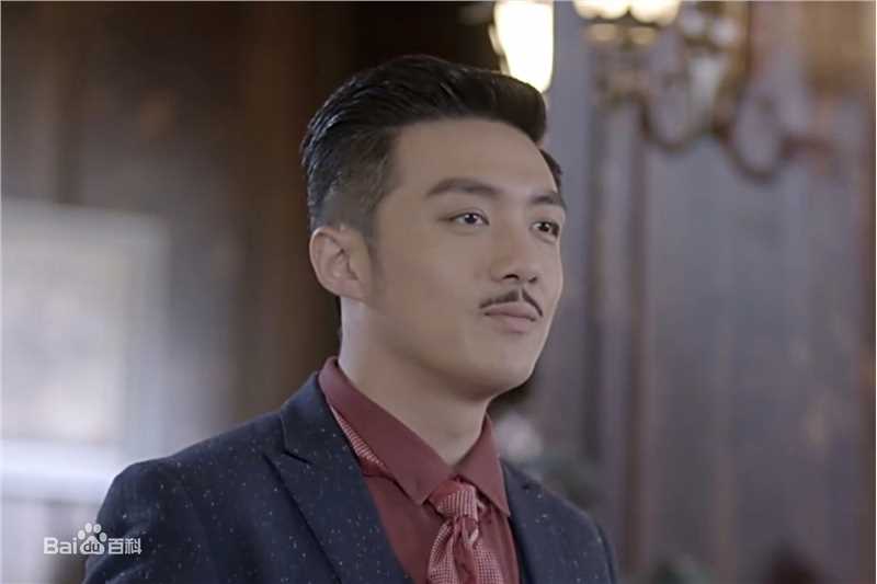 高清李泽锋在《乱世丽人行》何楚天中的图集