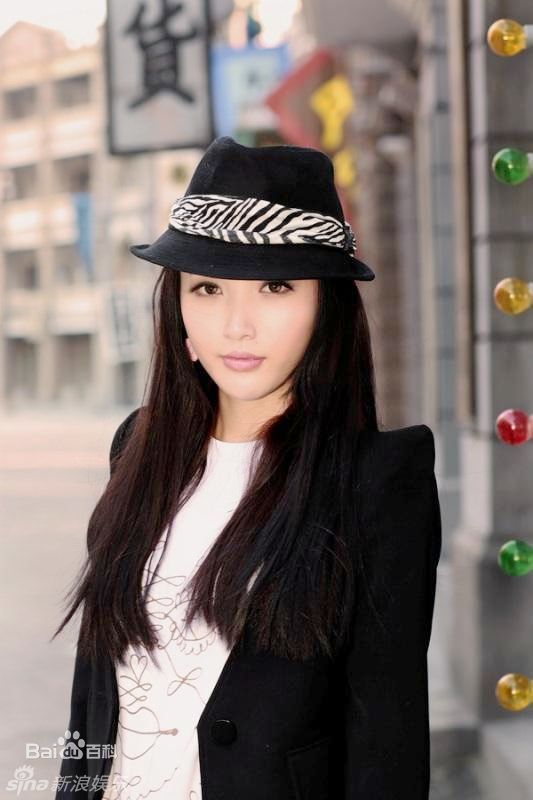 肖雨雨(Rainie)精彩图册