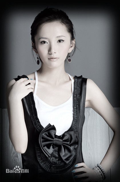 肖雨雨(Rainie)精彩图册