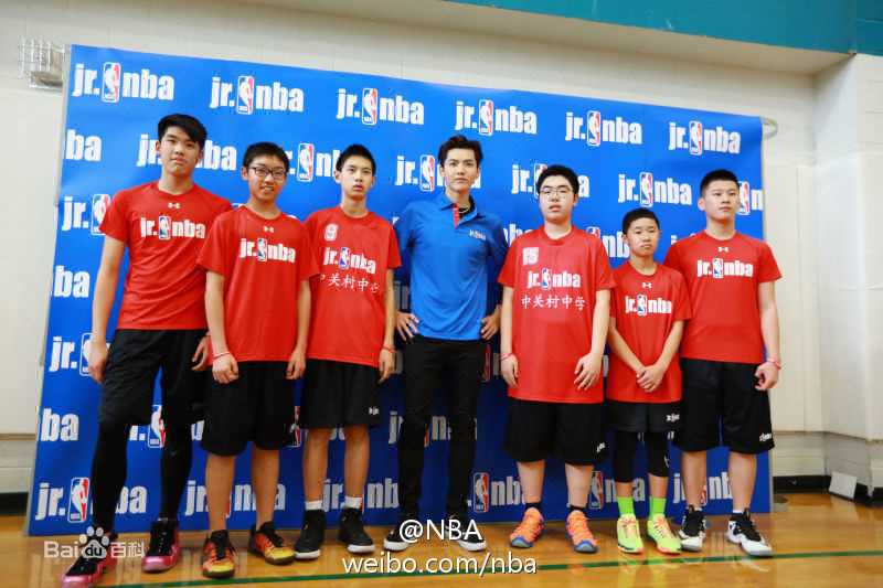 吴亦凡(KRIS)JrNBA大使性感图片壁纸