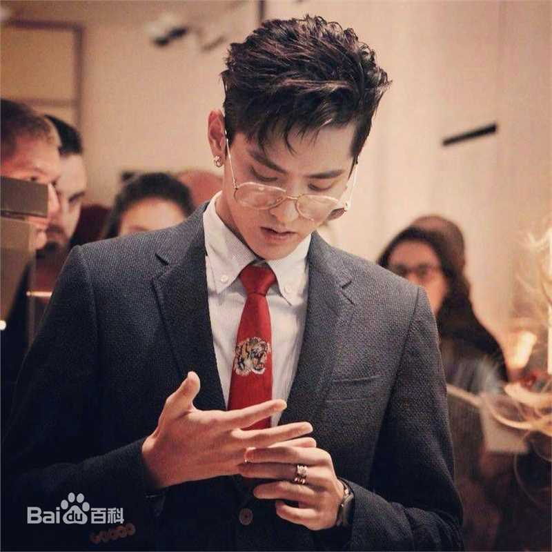 吴亦凡(KRIS)宝格丽全球发布会图册