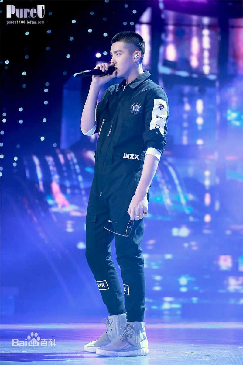 吴亦凡(KRIS)演唱会素颜照相册
